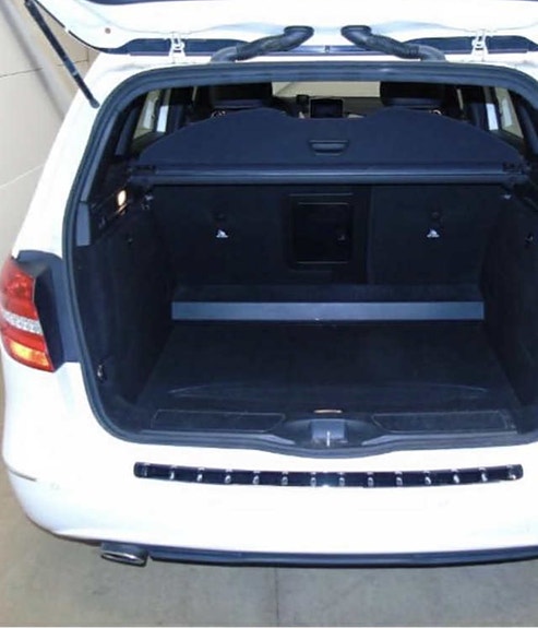 Mercedes-Benz B180 12 of 12