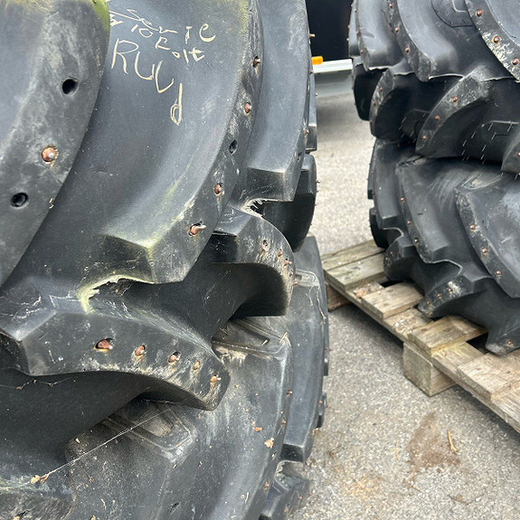 Mitas Radial Drive 460/85 R34  380/85 R24