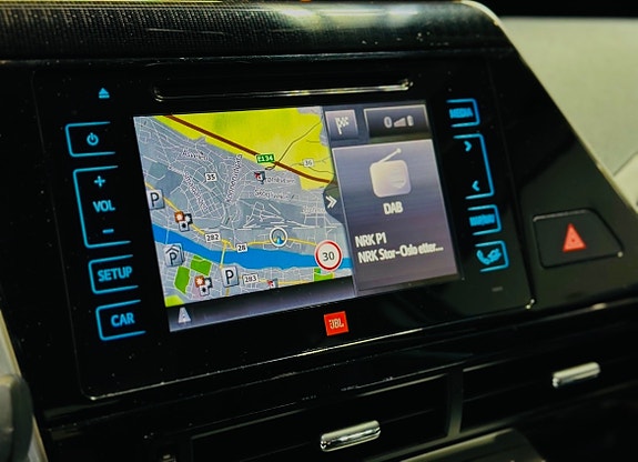 Toyota Mirai 23 of 30