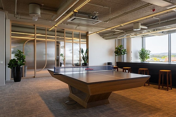 Mandatory ping-pong table