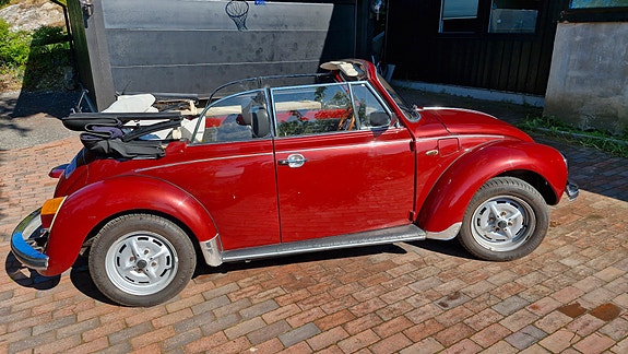 Volkswagen 1303 1976 photo 2