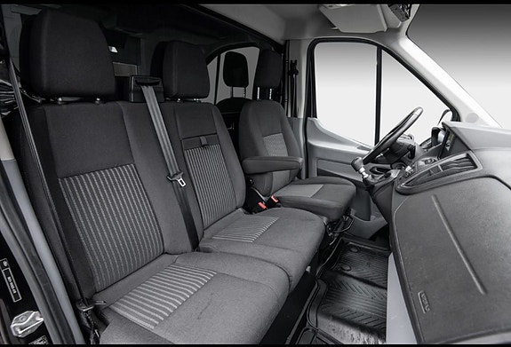 Ford Transit 10 of 21
