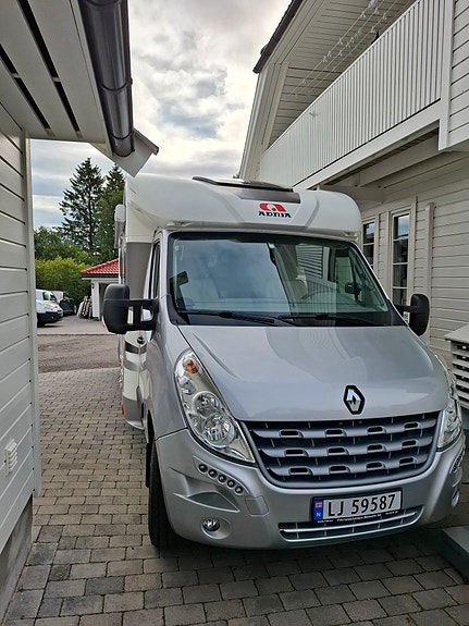 Adria Matrix Supreme SL 3 of 16