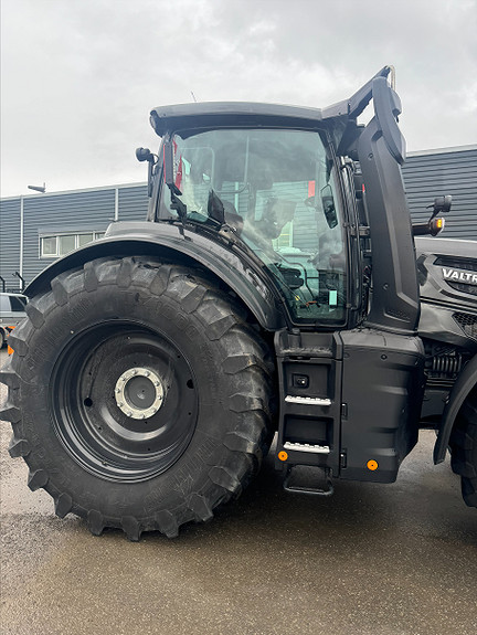 Valtra Demo Q 305 Utstyrsbombe! 2024, kr 2 445 000,-