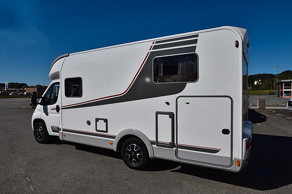 LMC Fjord Element T668 3 of 5