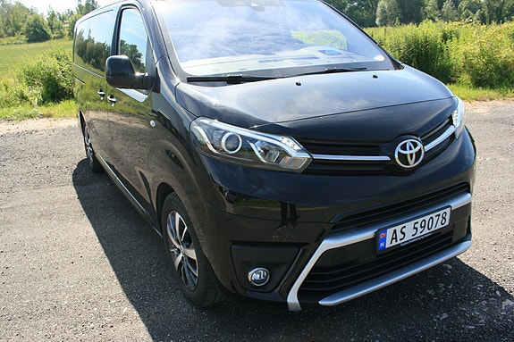 Toyota Proace Verso 3 of 5