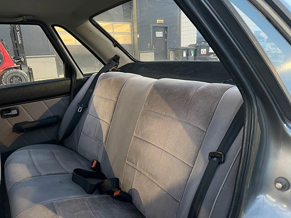 Audi 80 16 of 30