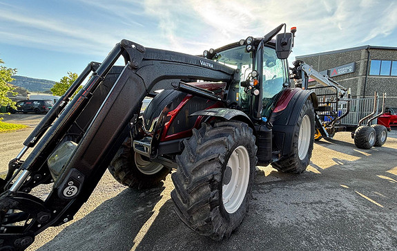 Valtra N155E Active,  Kesla tømmervogn, Twin Track 535 t. 2023, kr 1 495 000,-