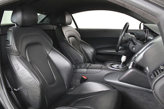 Audi R8 14 of 30
