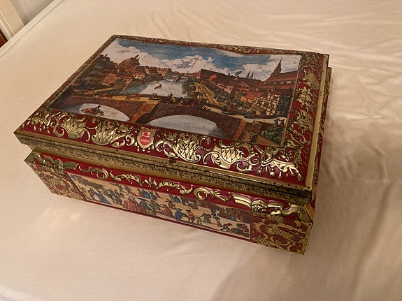 Product image 2 of 9