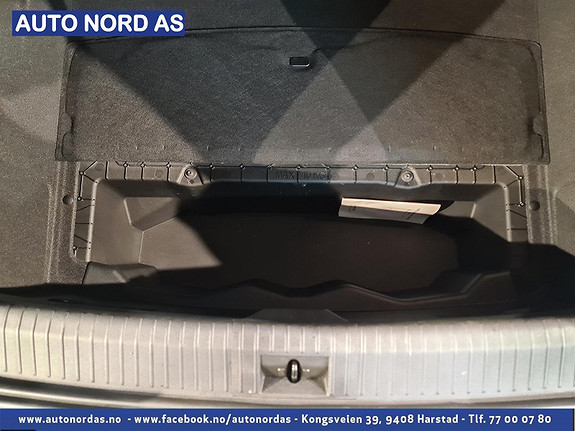  Plass for ladekabler i bagasjerom
