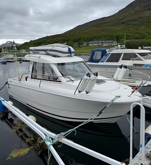 Jeanneau Merry Fisher 645 vurderes solgt på grunn av lite bruk. 2 of 5
