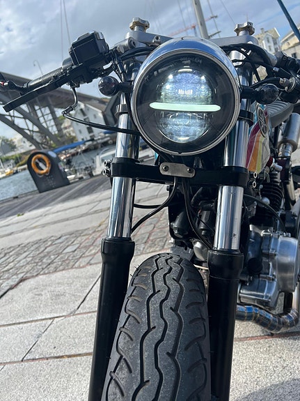 Yamaha Special XV750 Café racer 16 of 19