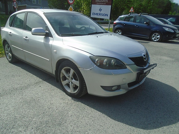Mazda 3 3 of 5