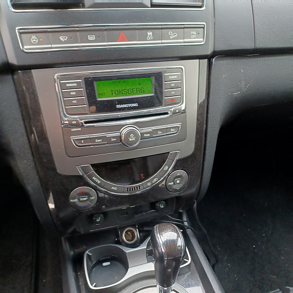 SsangYong Rexton W 22 of 27