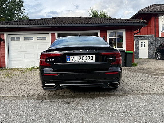 Volvo S60 8 of 30