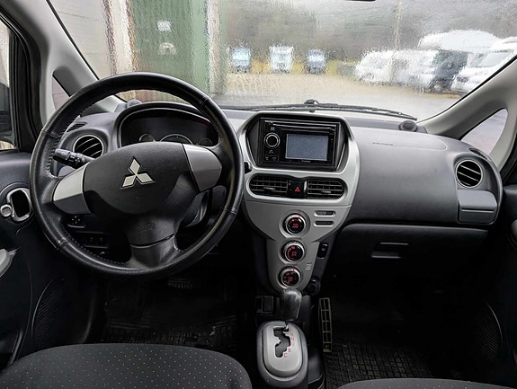 Mitsubishi i-Miev 9 of 10