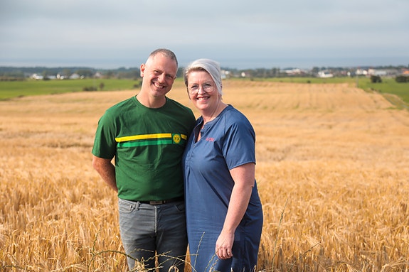 Bonde Jon Lea og Gründer Siri Rasmussen Lea
