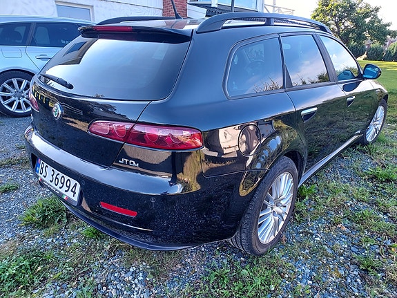 Alfa Romeo 159 4 of 5