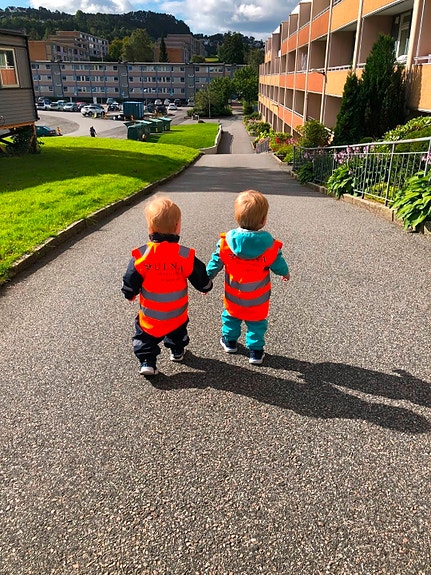 Lekeklossen barnehage, Avd. Storhammeren er glade i å være ute på tur.