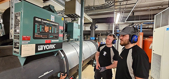 800kg R-134A. F-gass bli ekstra viktig.