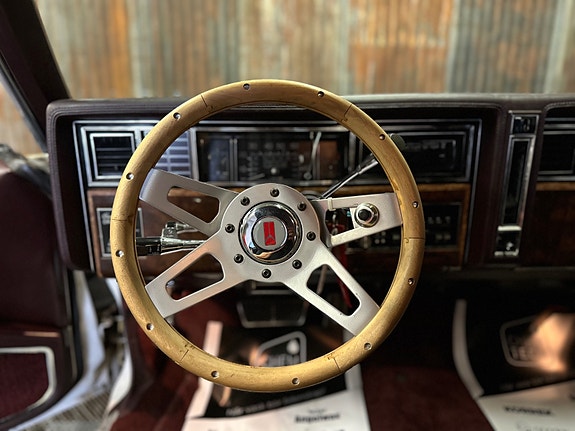 Oldsmobile 26 of 30