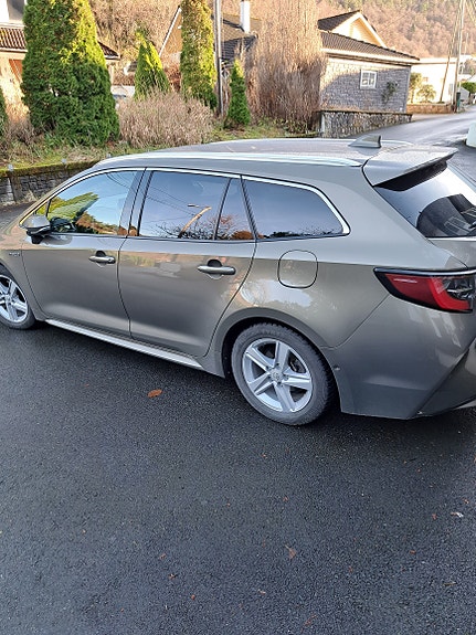 Toyota Corolla 5 of 6