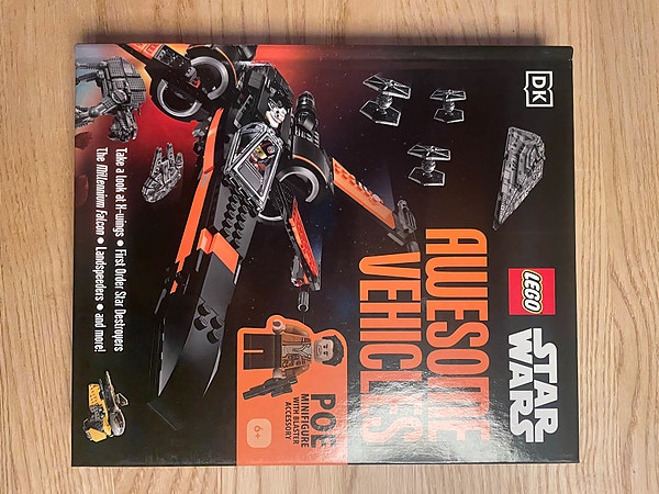 Lego Star Wars bok inkl minifig, Awsome Vehicles.