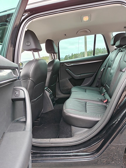 Skoda Octavia 15 of 21