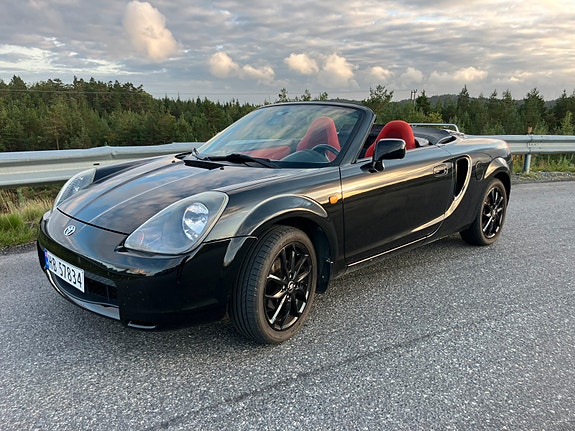 Toyota MR2 5 of 5