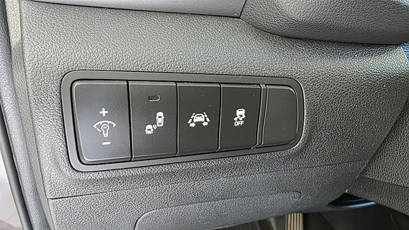 Hyundai Tucson 9 of 26
