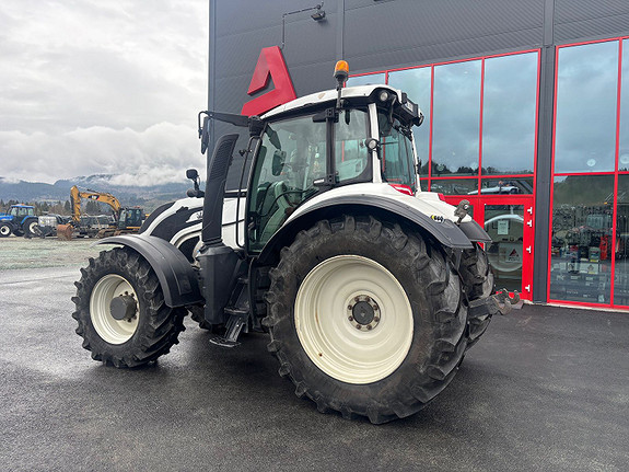 Valtra T214D 2015, kr 699 000,-