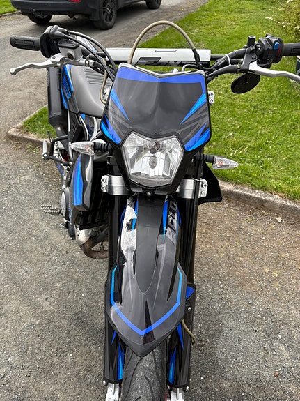 Fantic XMF 125 9 of 16