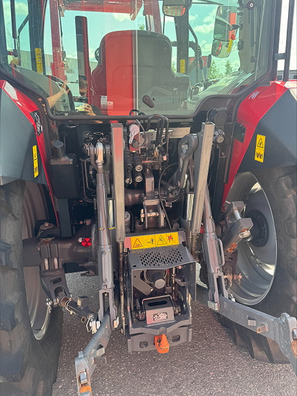 Massey Ferguson 4708M 2022, kr 590 000,-