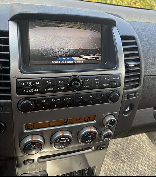 Nissan Pathfinder 24 of 30