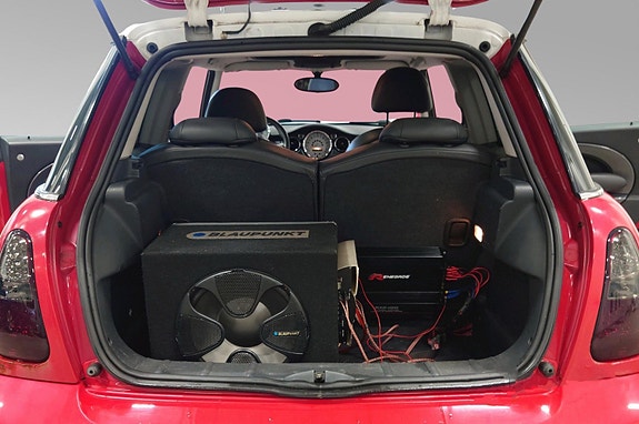 MINI Cooper S 12 of 14