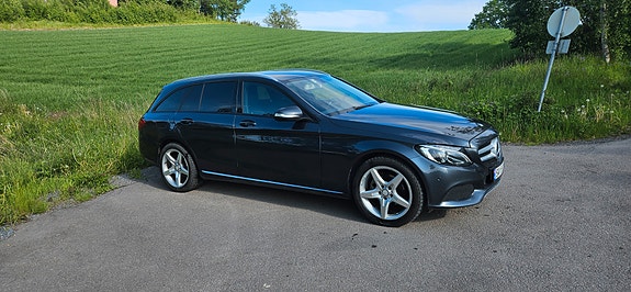 Mercedes-Benz C180 3 of 13