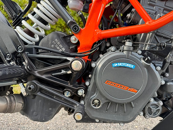 KTM 125 Duke 10 of 30