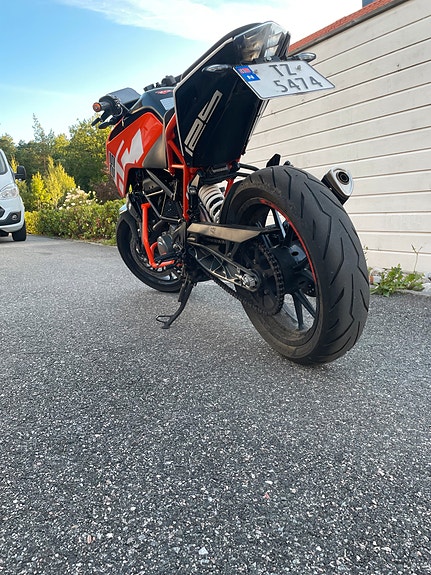 KTM 125 Duke 4 of 5