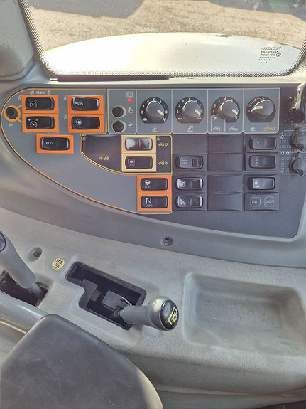 Valtra T 162 2009, kr 380 000,-