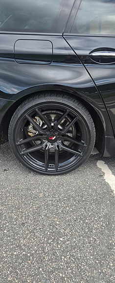 BMW M550d 9 of 26