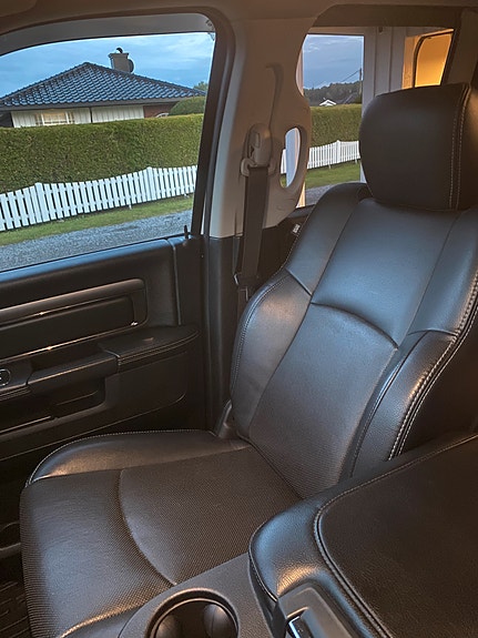 Dodge RAM 22 of 28