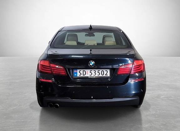 BMW 523i 7 of 30