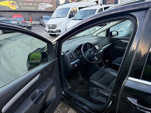 Volkswagen Sharan 9 of 20