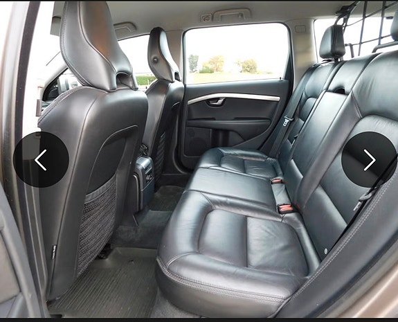 Volvo XC70 14 of 18