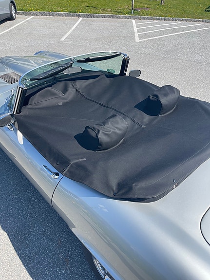 Jaguar E-TYPE 7 of 17