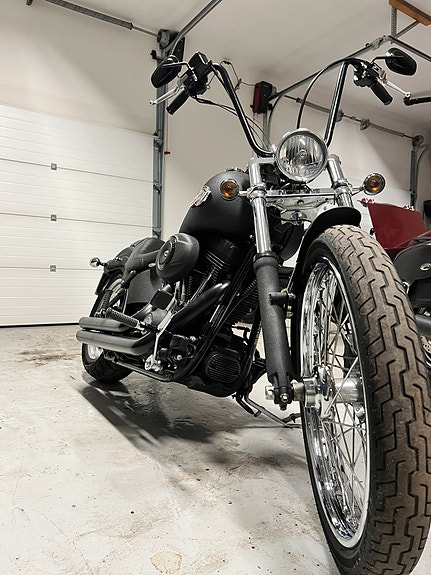 Harley-Davidson Night Train FXSTB 4 of 5