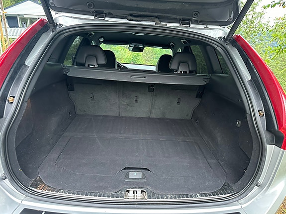 Volvo XC60 15 of 17