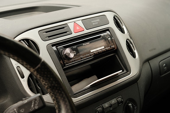 Volkswagen Golf Plus 8 of 10