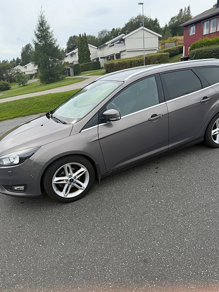 Ford Focus 5 of 23